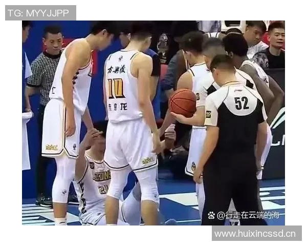 杭州篮球队灵活性深度对比分析及其对比赛表现的影响探讨 杭州篮球队灵活性深度对比分析及其对比赛表现的影响探讨